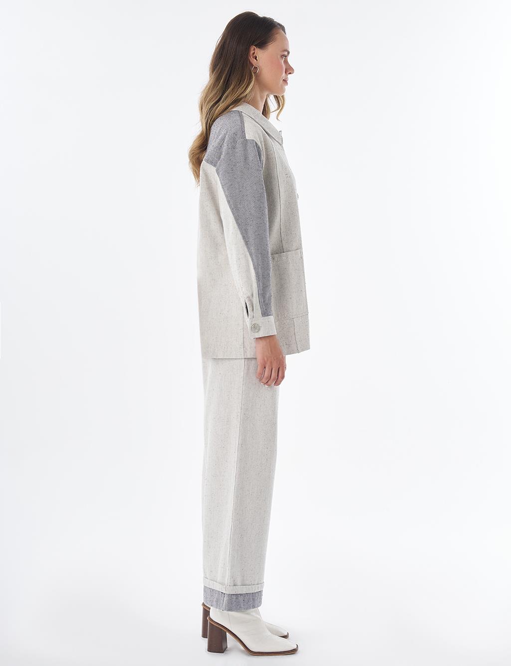 Shiny Button Jacket – Gray