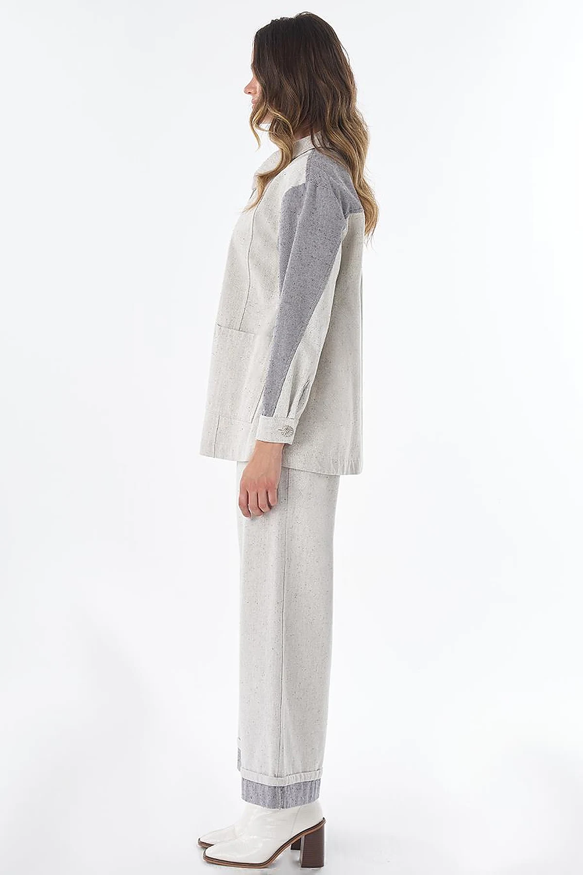 Shiny Button Jacket – Gray