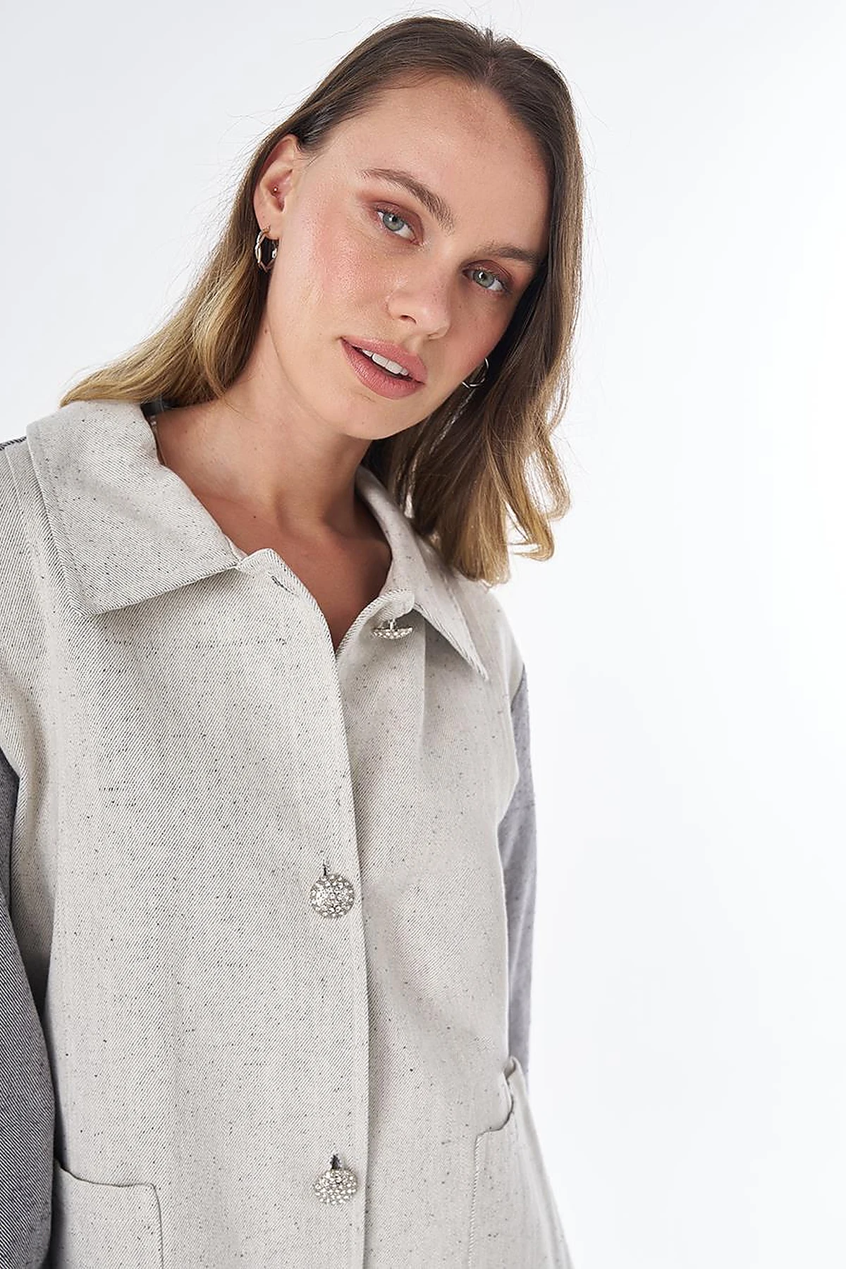 Shiny Button Jacket – Gray