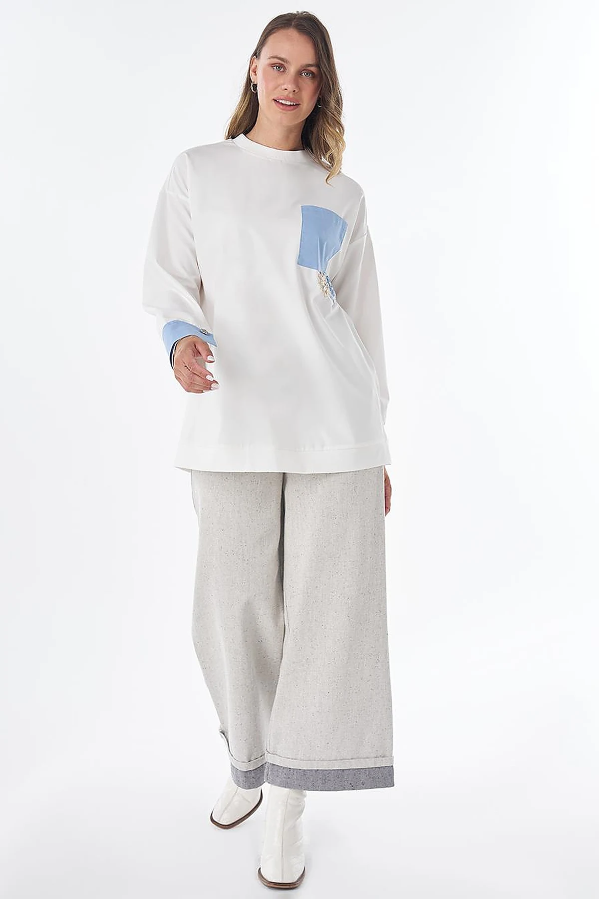 Embroidered Appliqué Viscose Sweatshirt – Ecru