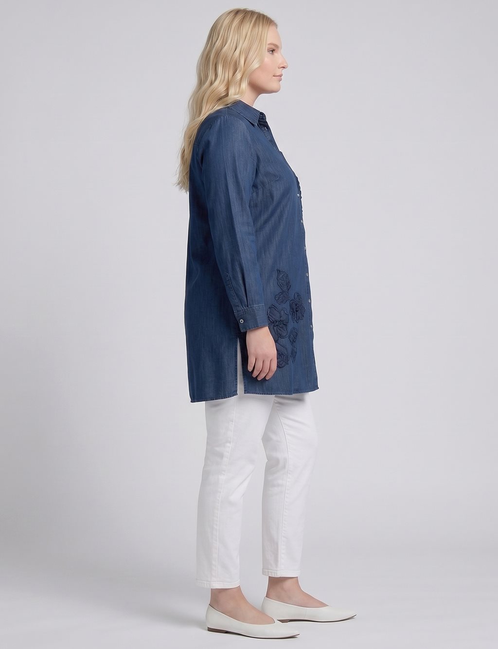 Washed Tunic with Embroidered Appliqué – Indigo