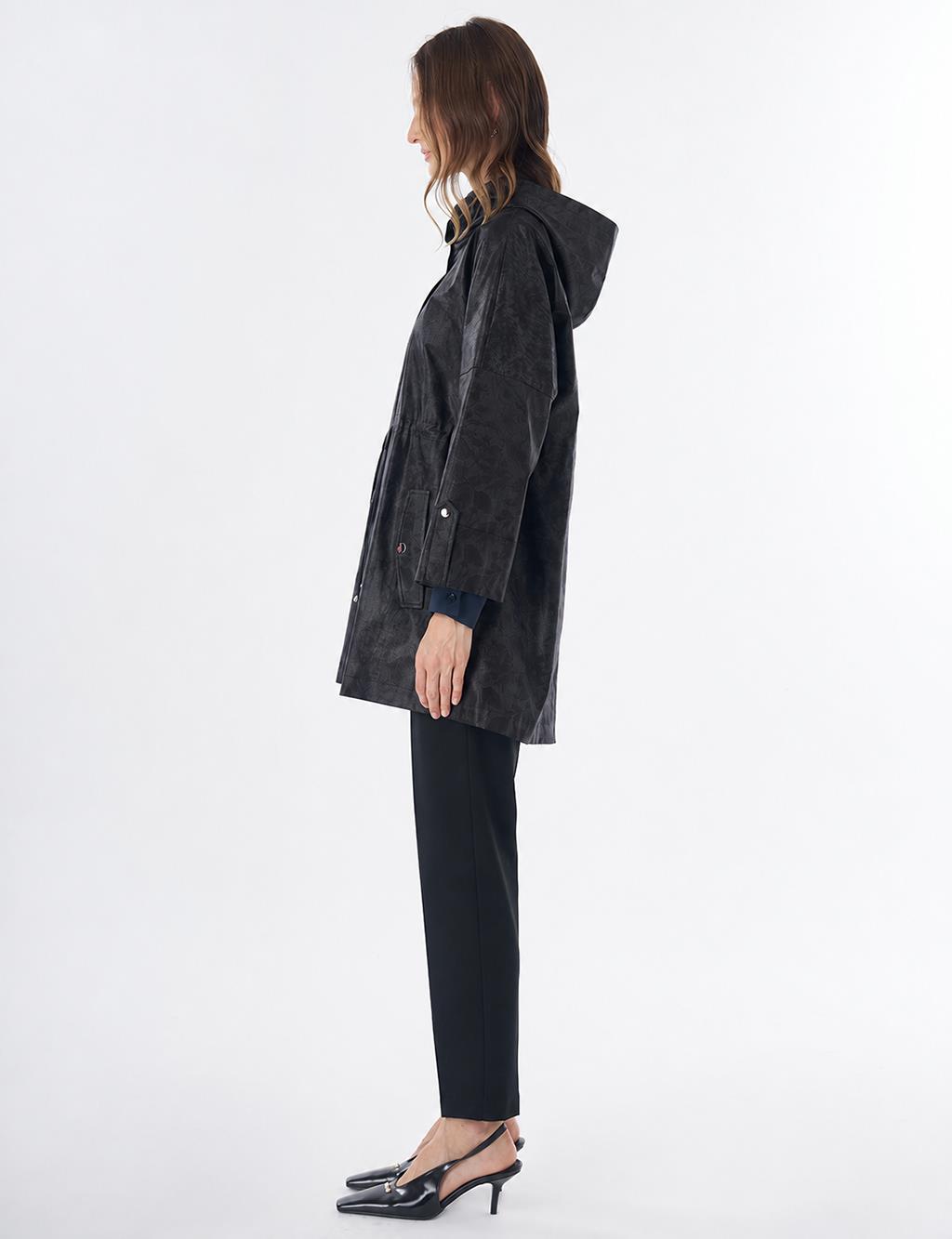 Wide Collar Jacket Black
