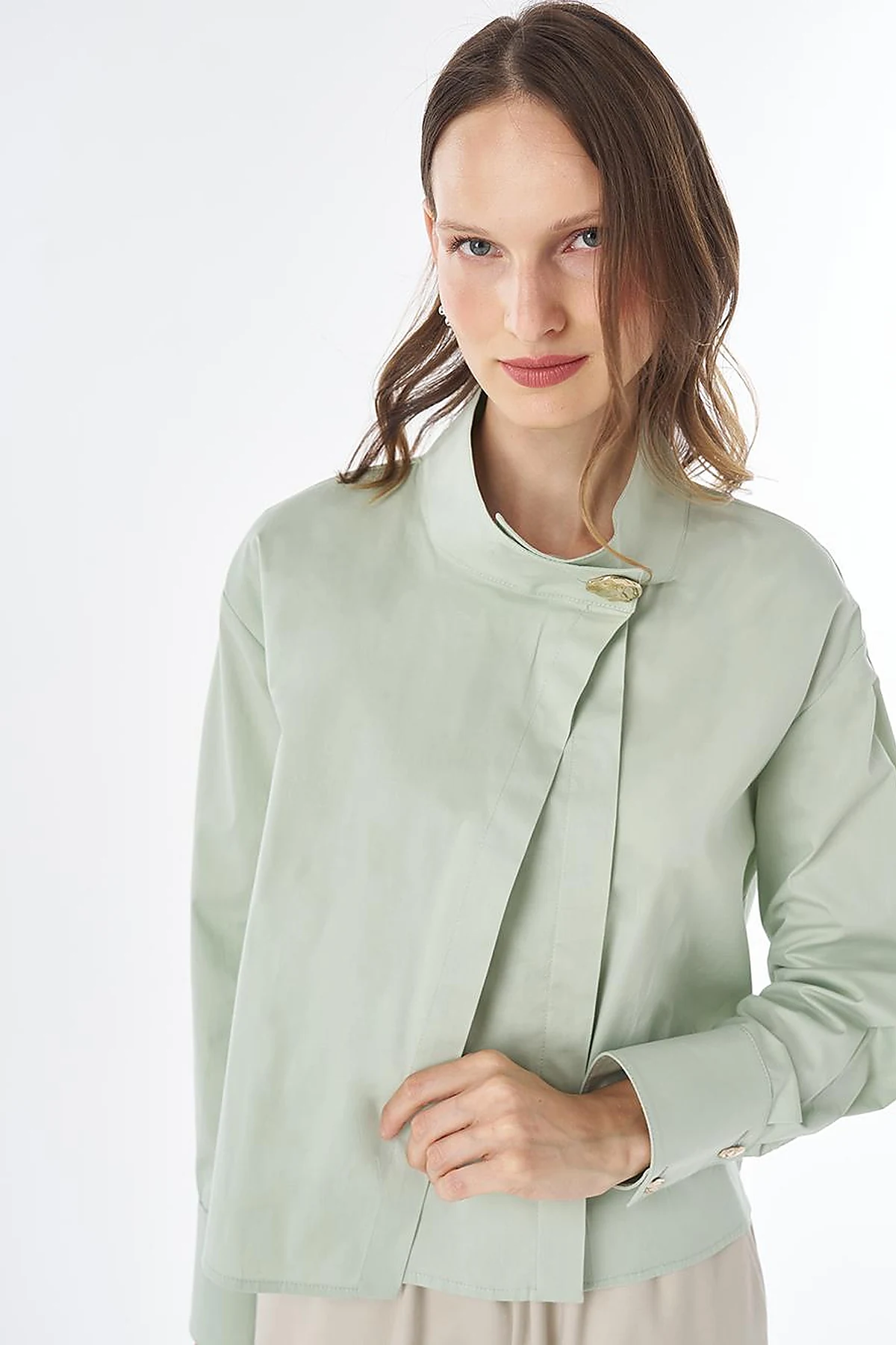 Cotton Blouse with Shiny Buttons Mint