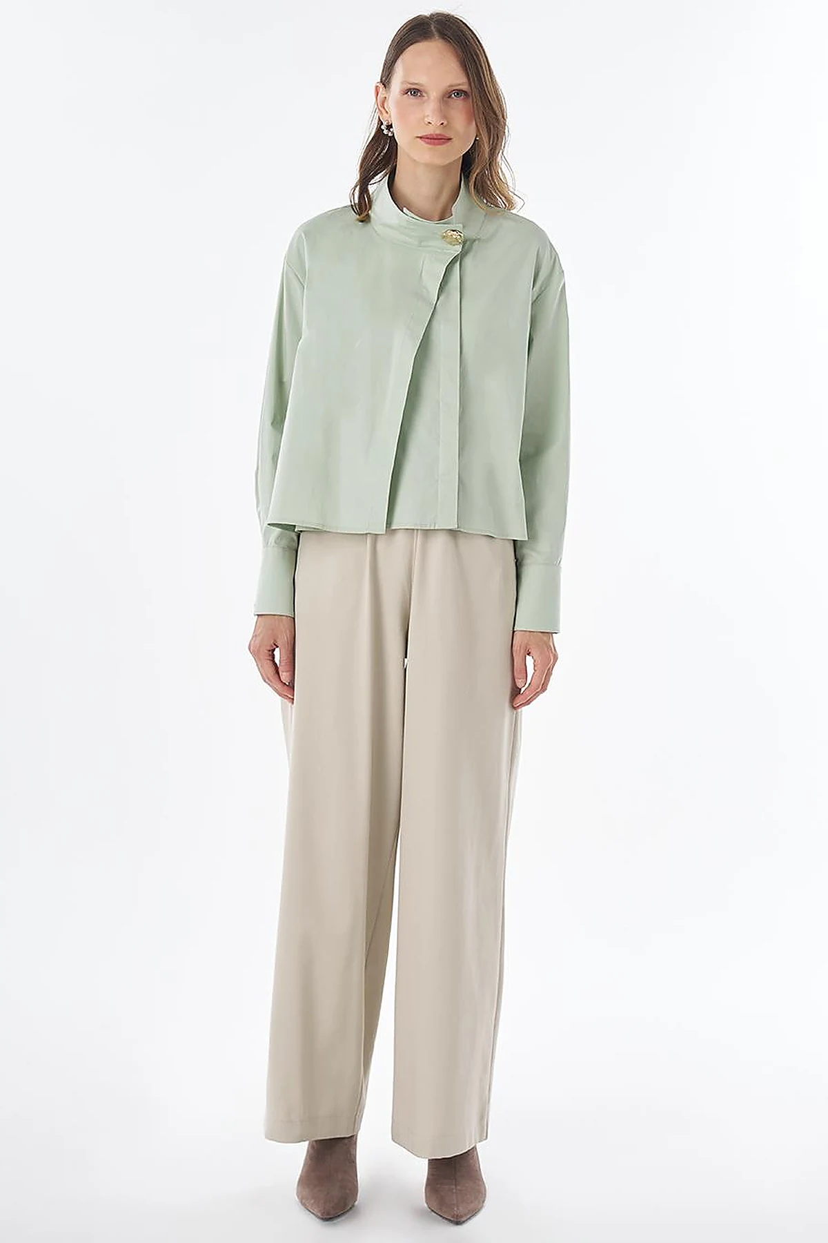 Cotton Blouse with Shiny Buttons Mint