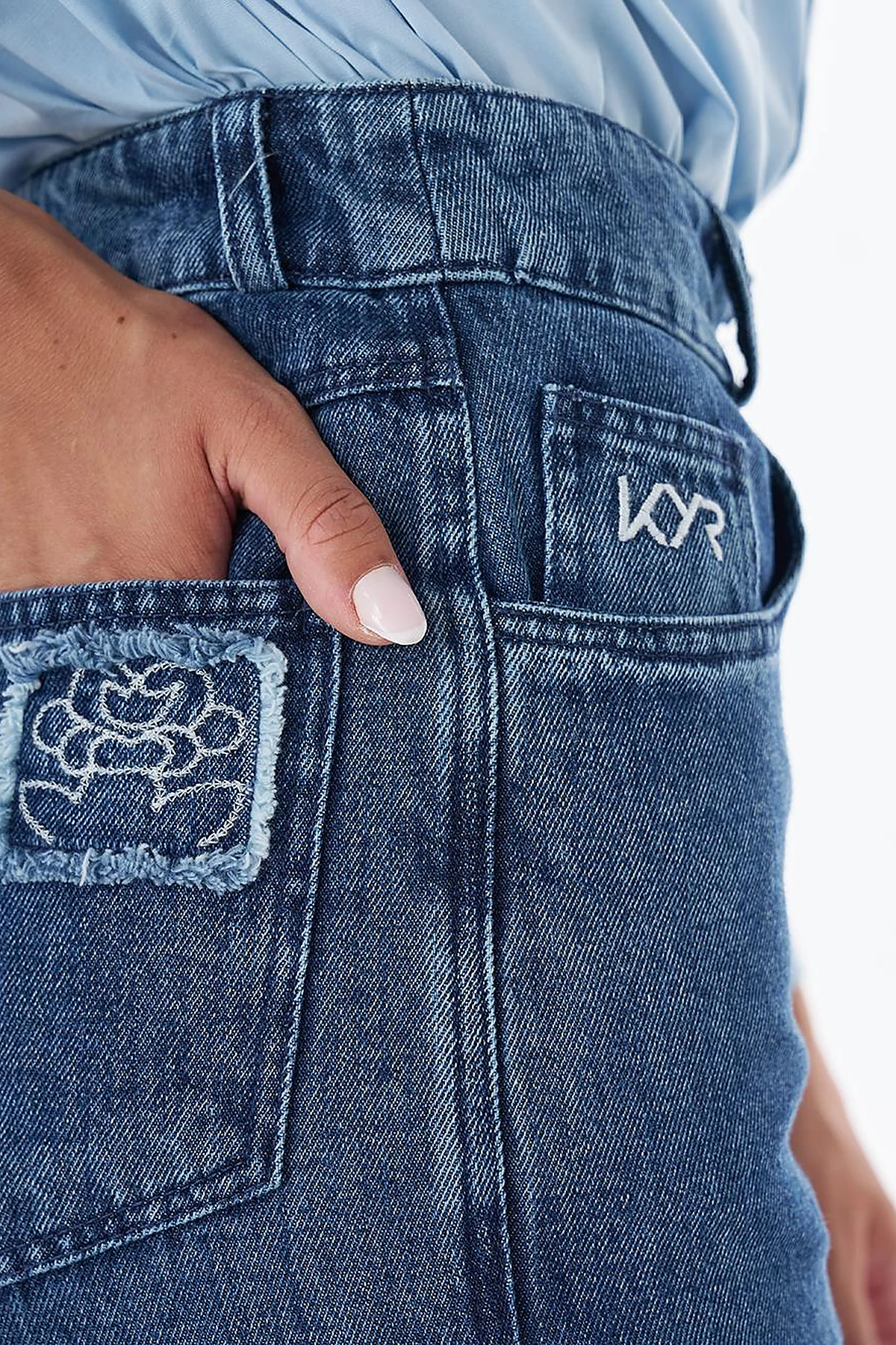 Washed Embroidered Denim Pants Blue
