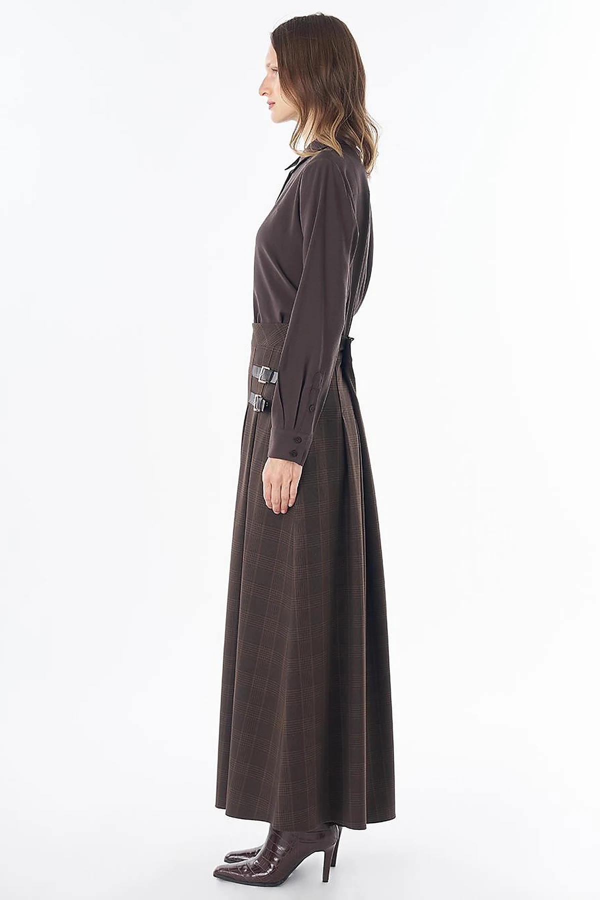 Plaid Skirt with Metal Buckle – Dark Brown