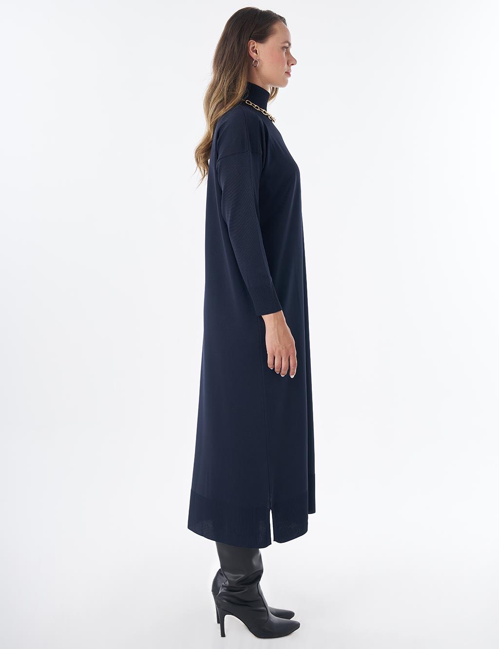Turtleneck Knit Dress – Dark Navy