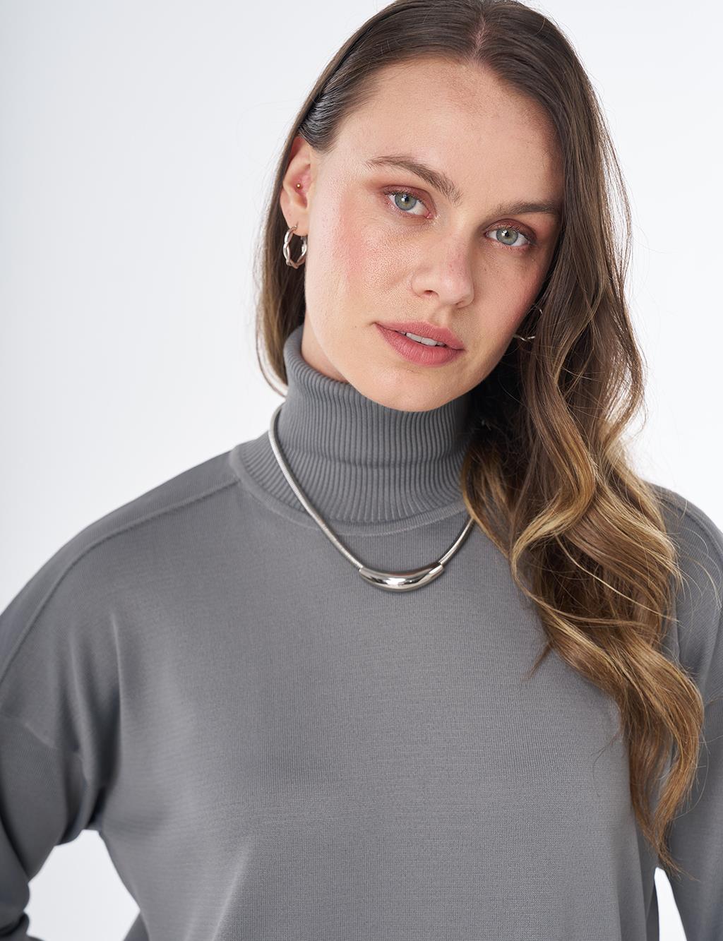Turtleneck Knit Dress – Grey