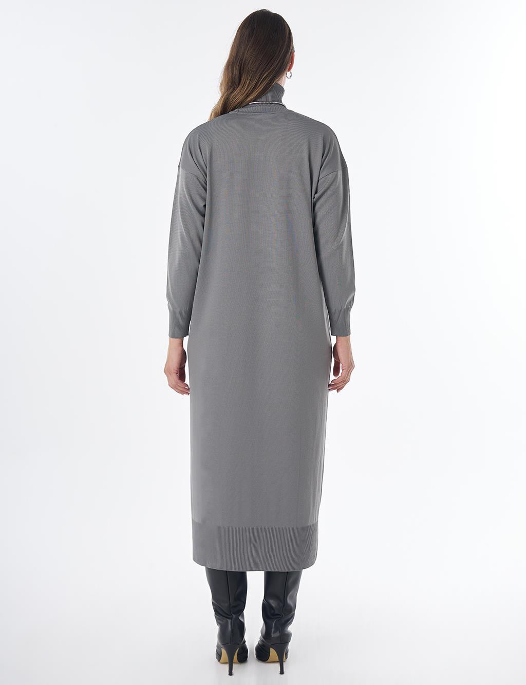 Turtleneck Knit Dress – Grey