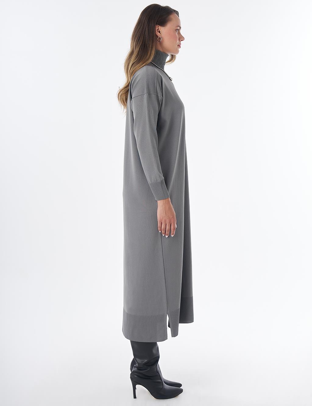 Turtleneck Knit Dress – Grey