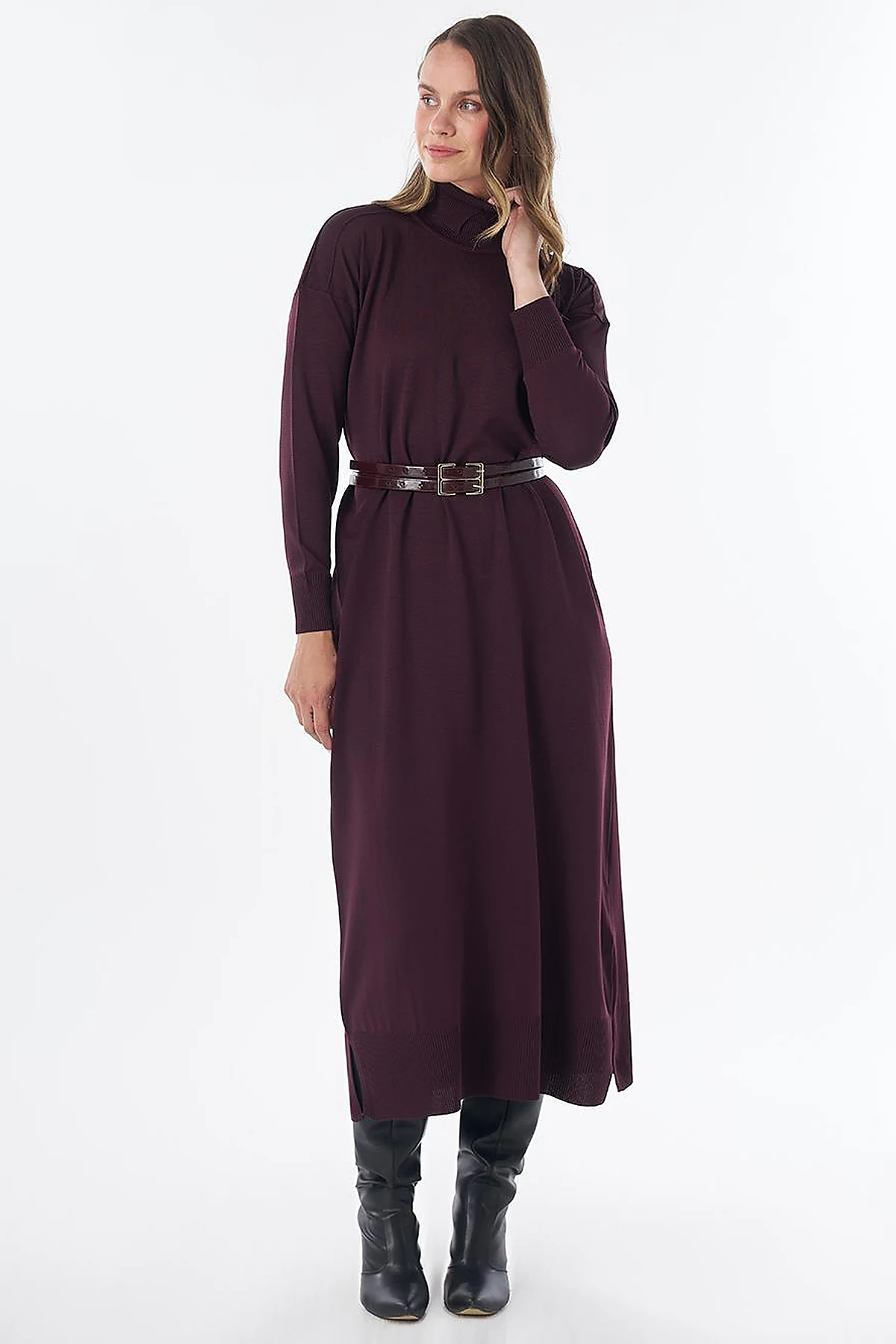 Turtleneck Knit Dress – Burgundy