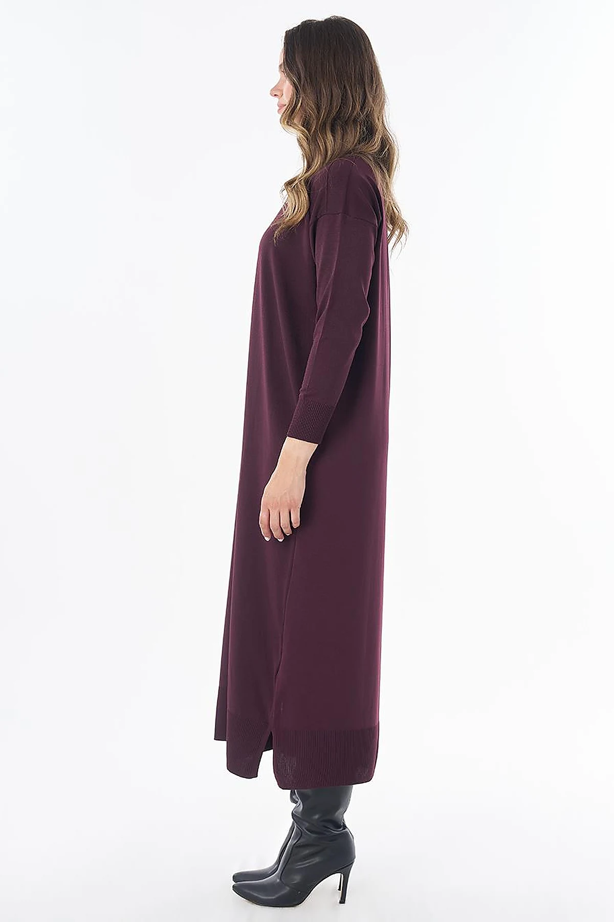 Turtleneck Knit Dress – Burgundy