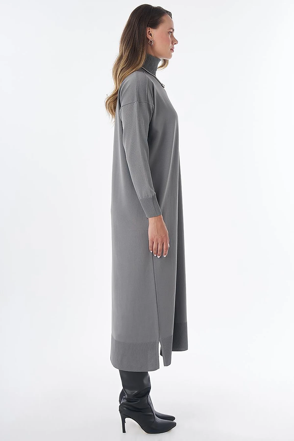 Turtleneck Knit Dress – Grey