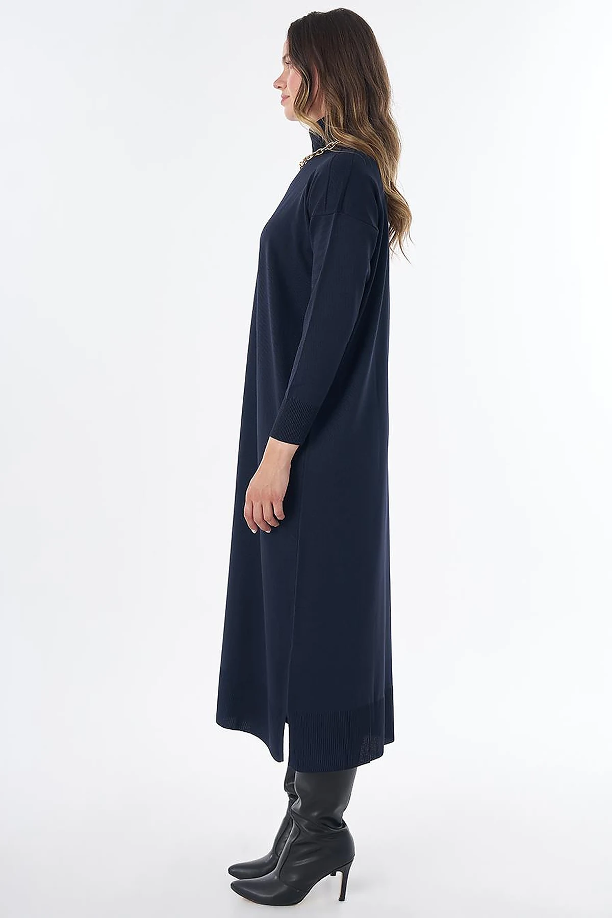 Turtleneck Knit Dress – Dark Navy