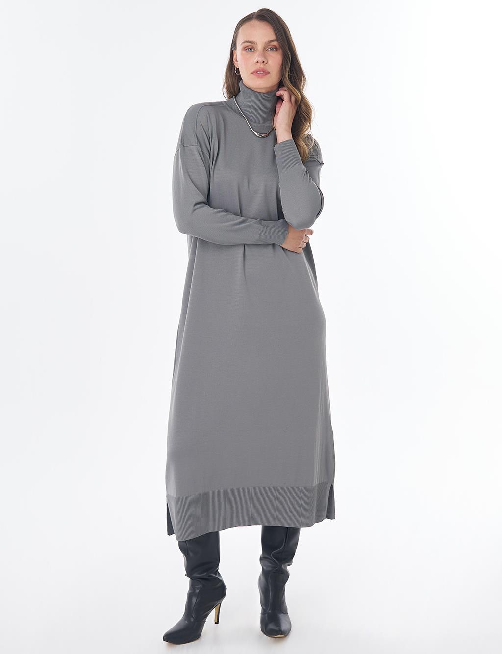 Turtleneck Knit Dress – Grey