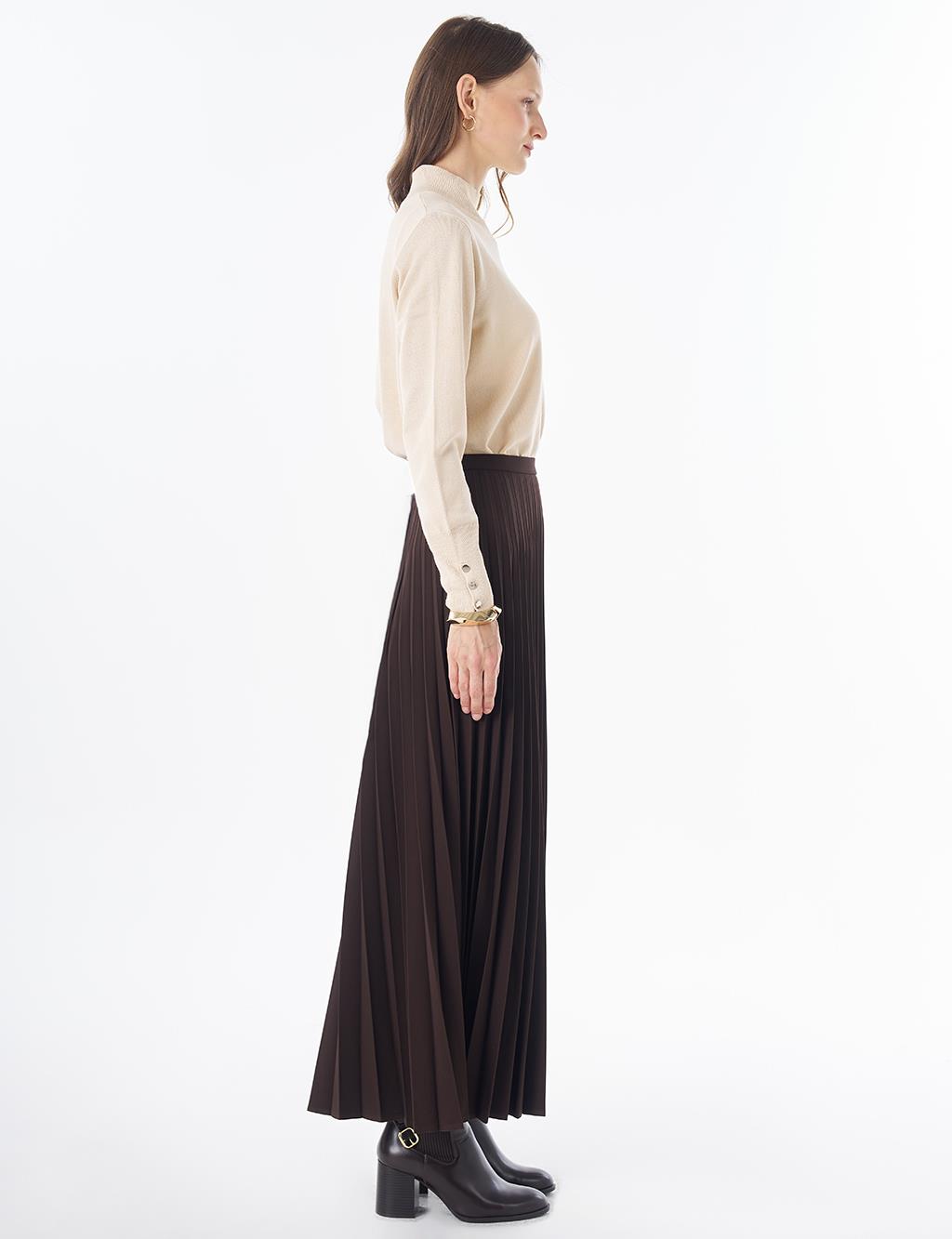 Basic Pleated Skirt - Dark Brown