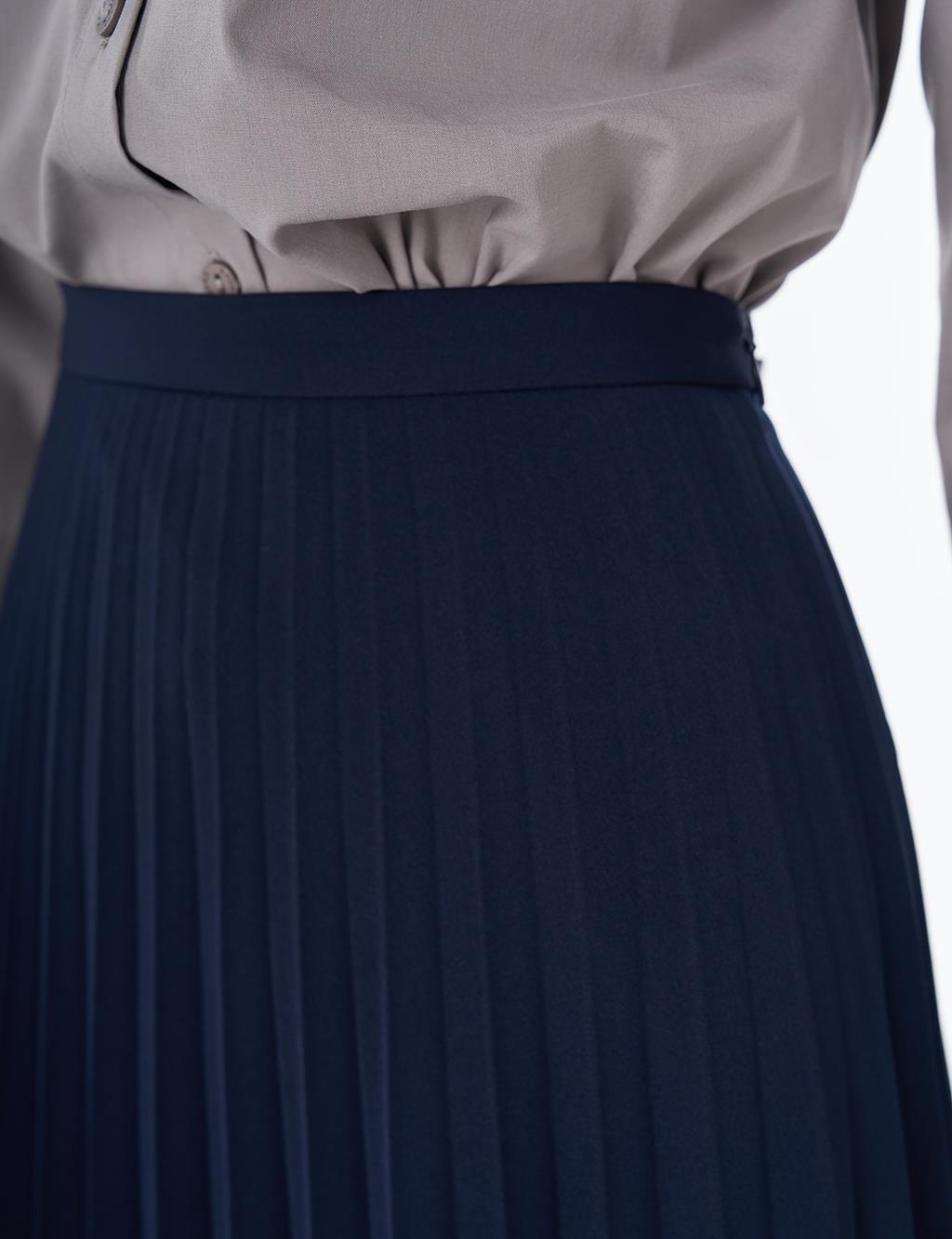 Basic Pleated Skirt - Navy