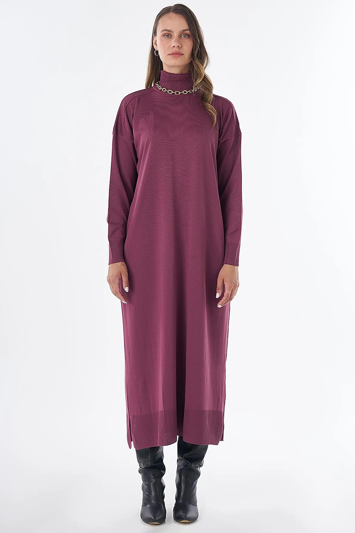 Turtleneck Knit Dress – Plum