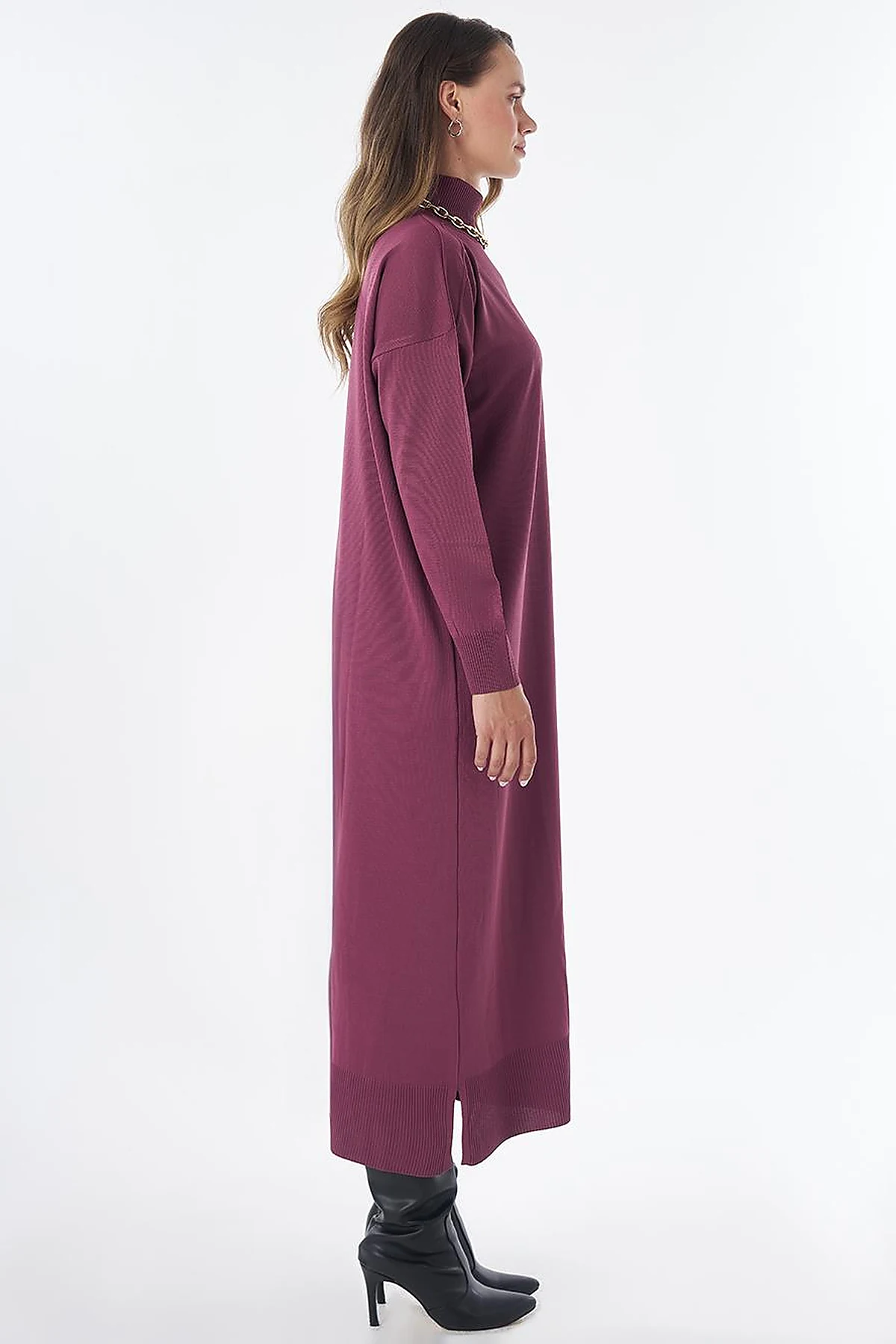 Turtleneck Knit Dress – Plum