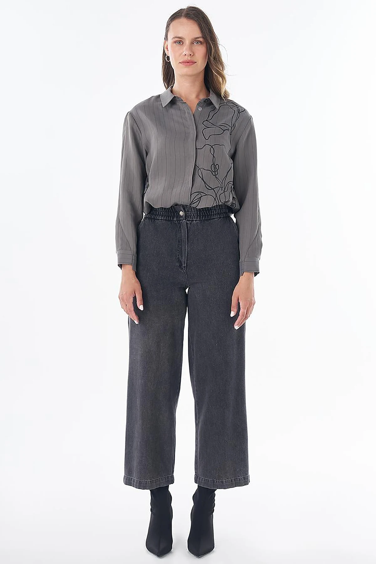 Elastic-Waist Denim Pants with Pockets in Black