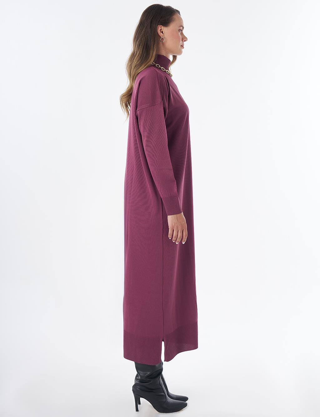 Turtleneck Knit Dress – Plum