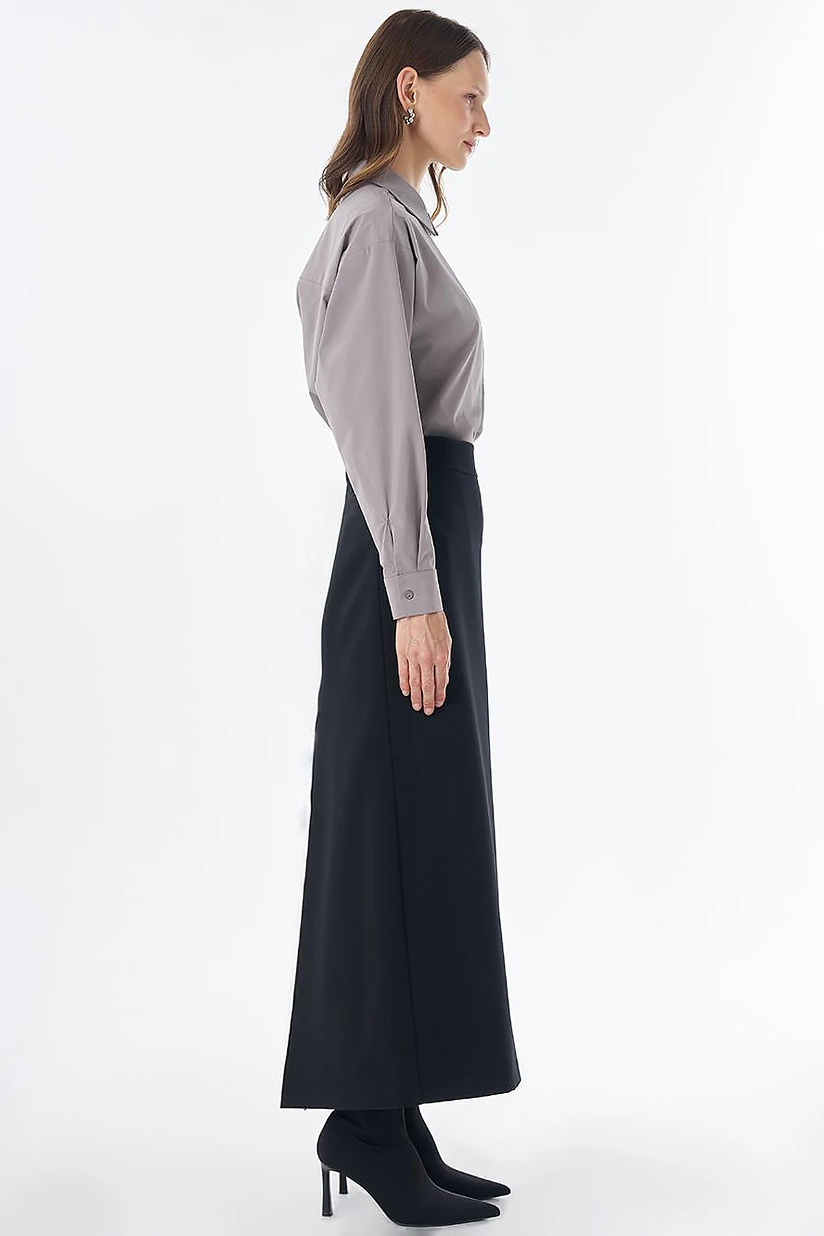 High-Waist Pencil Skirt - Black