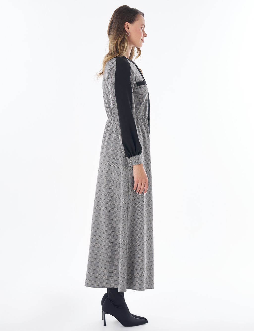 Plaid Maxi Dress in Black