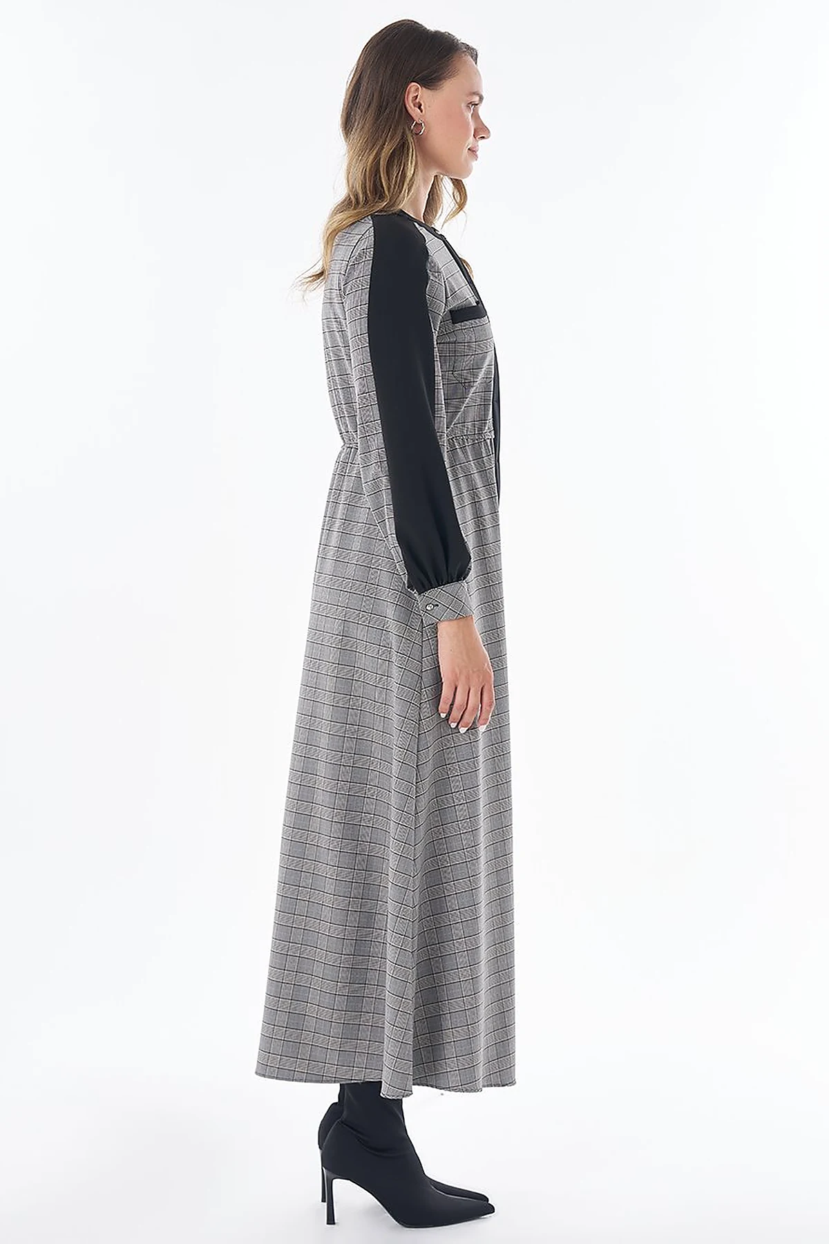 Plaid Maxi Dress in Black
