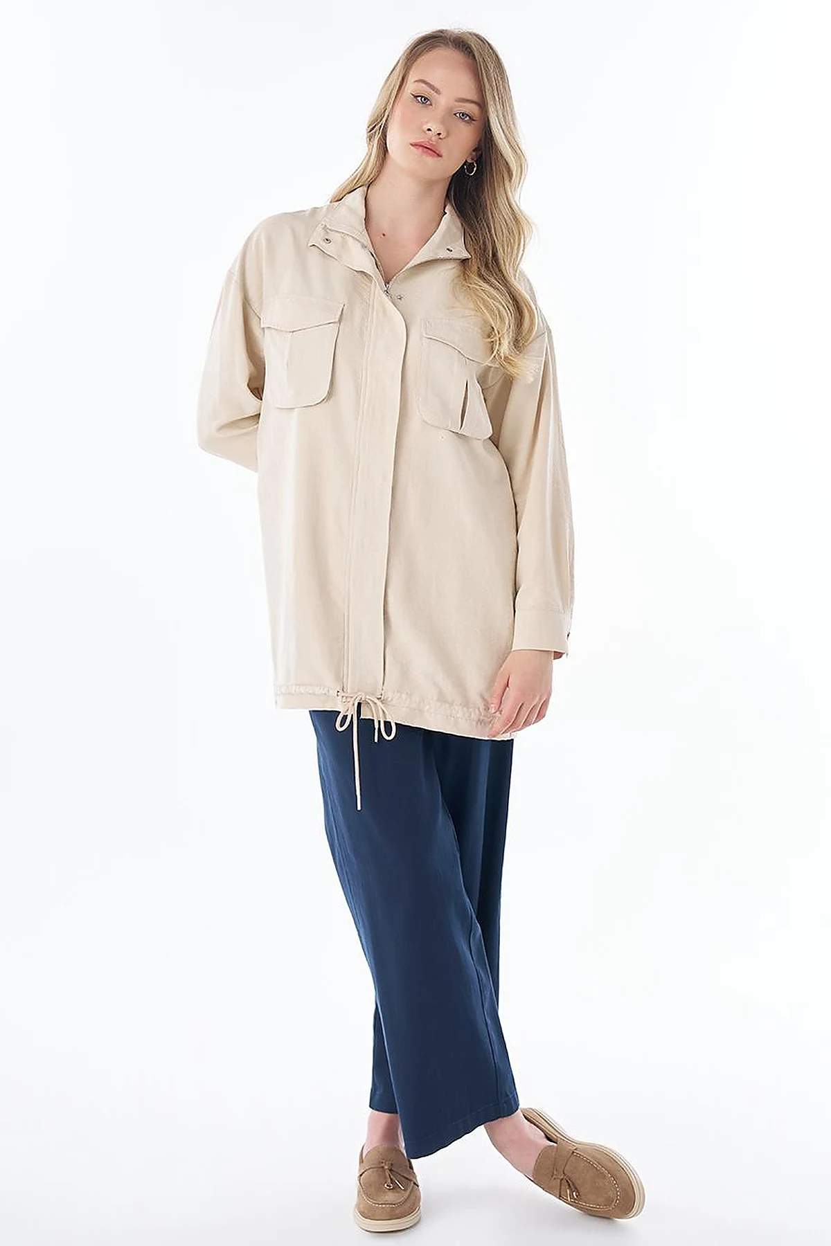 Double Pocket Stand Collar Jacket in Cream