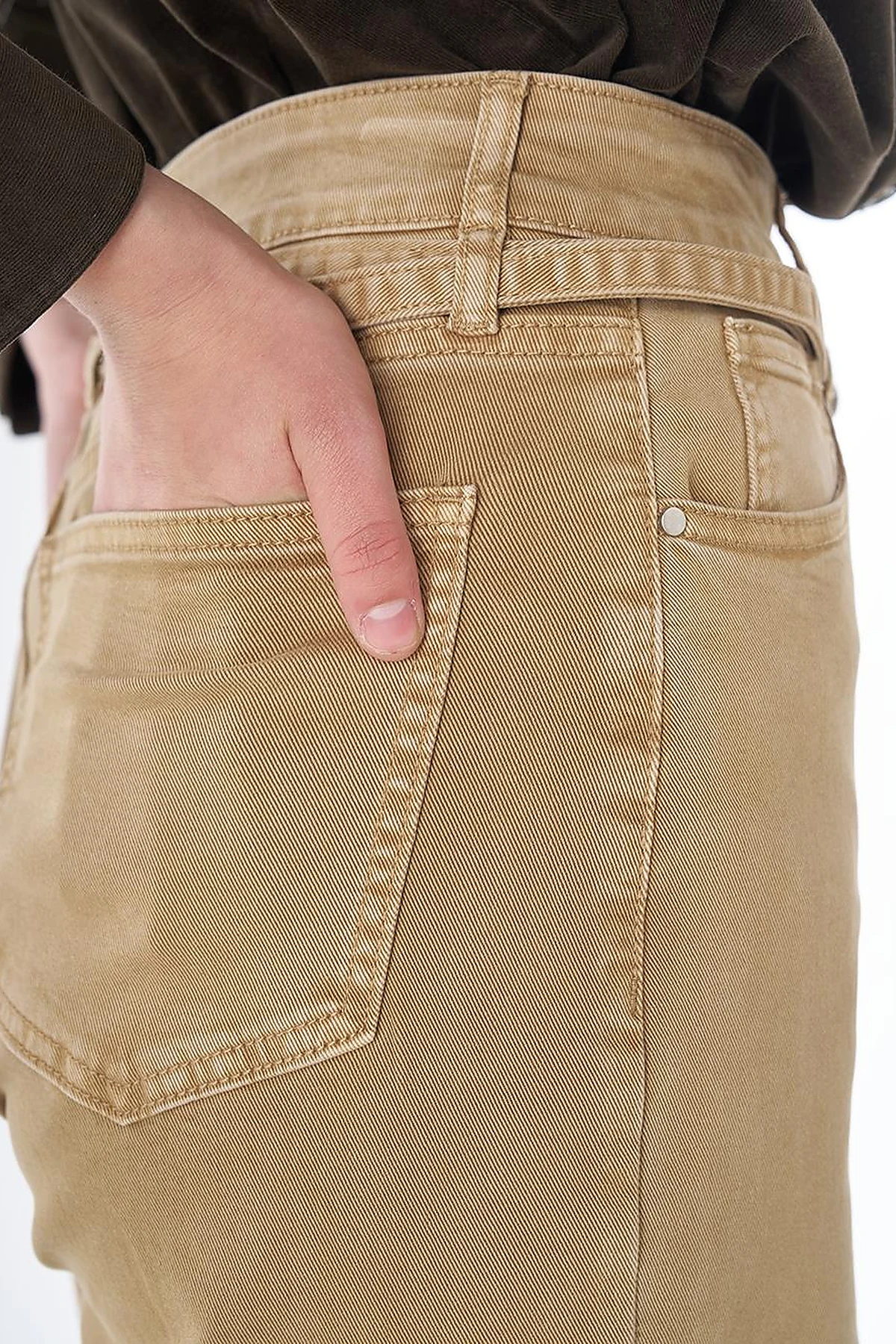 Kemer Detaylı Non Denim Pantolon Bej