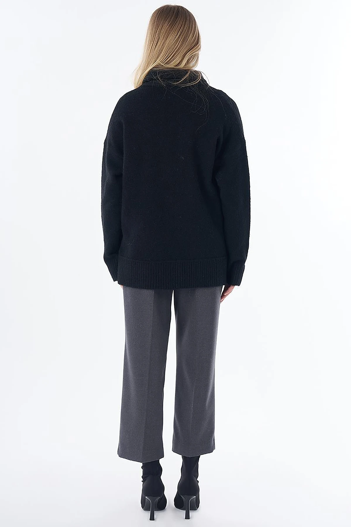 Zip-Neck Knit Sweater Black