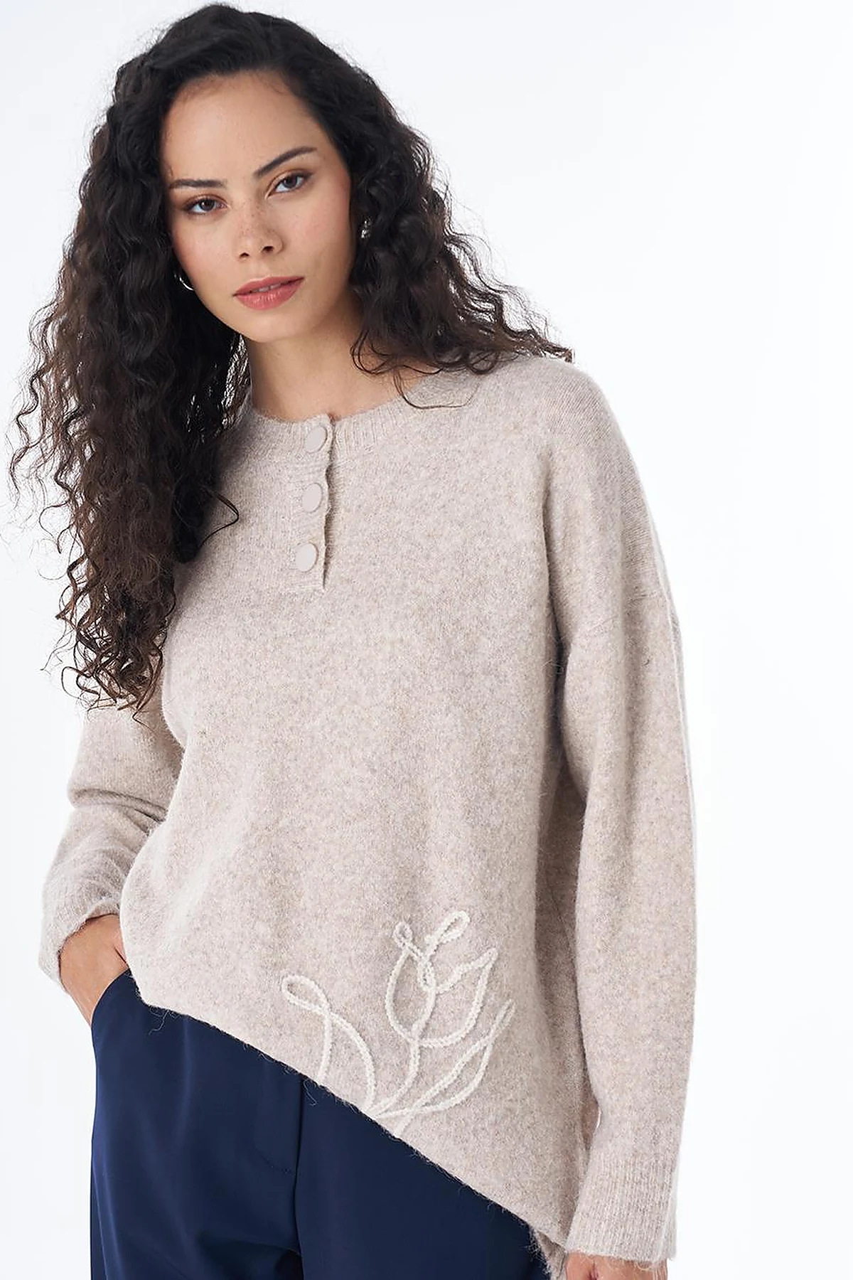 Tulip Embroidered Knit Tunic Stone