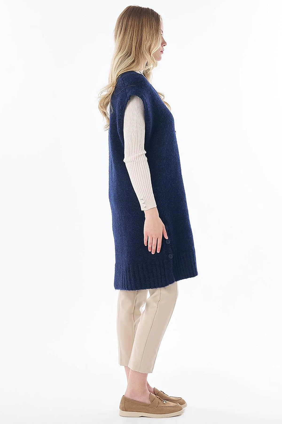 Button-Detail Knit Vest Dark Navy