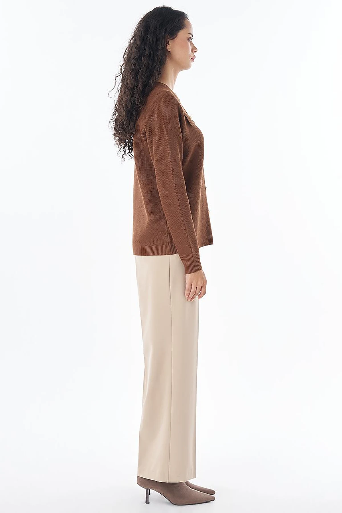 Buttoned Knit Cardigan Brown