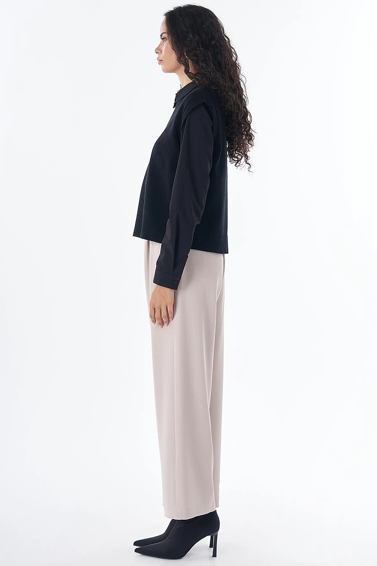 Crew Neck Knit Sweater Vest Black