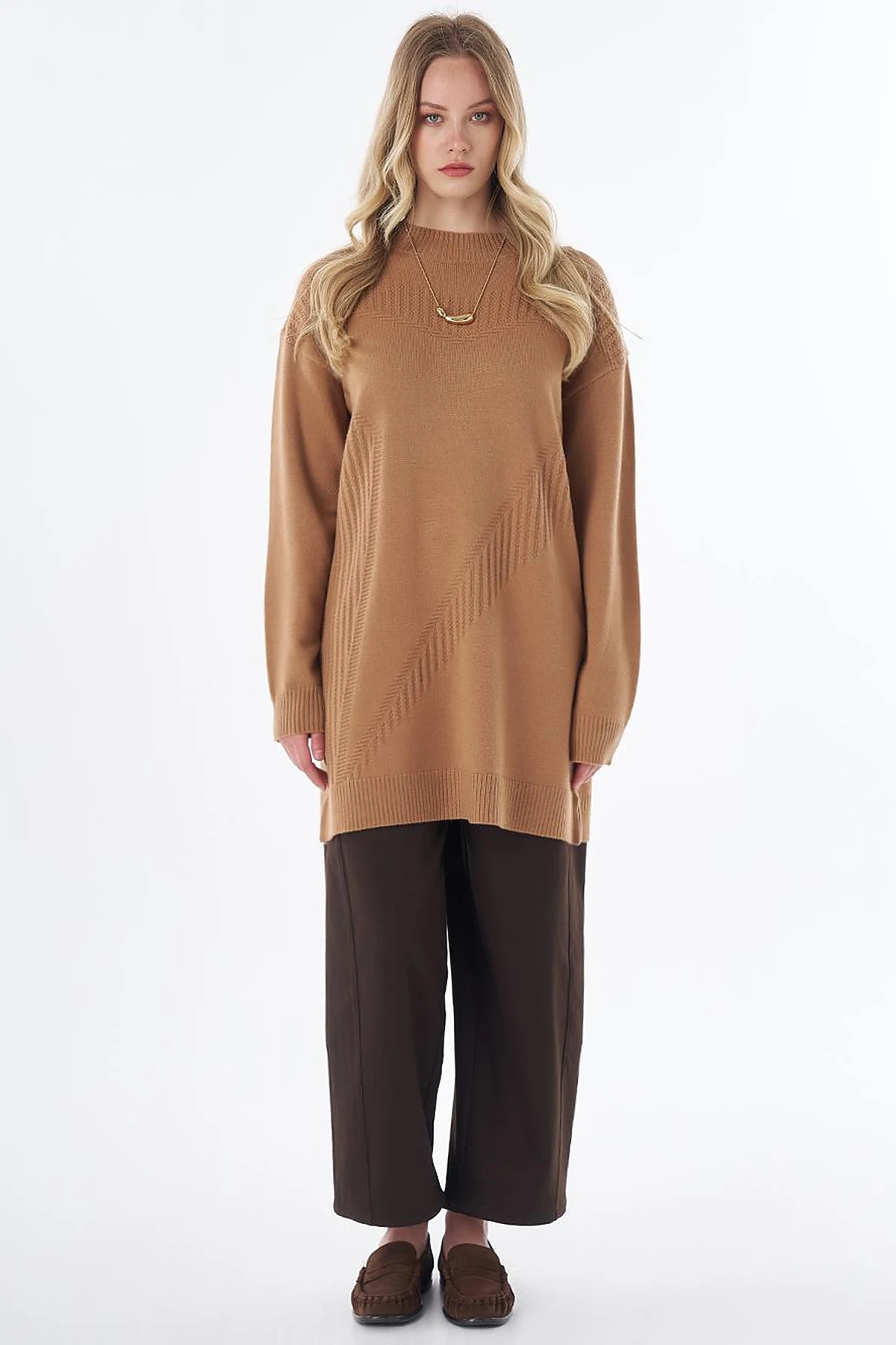 Patterned Cable Knit Tunic Camel