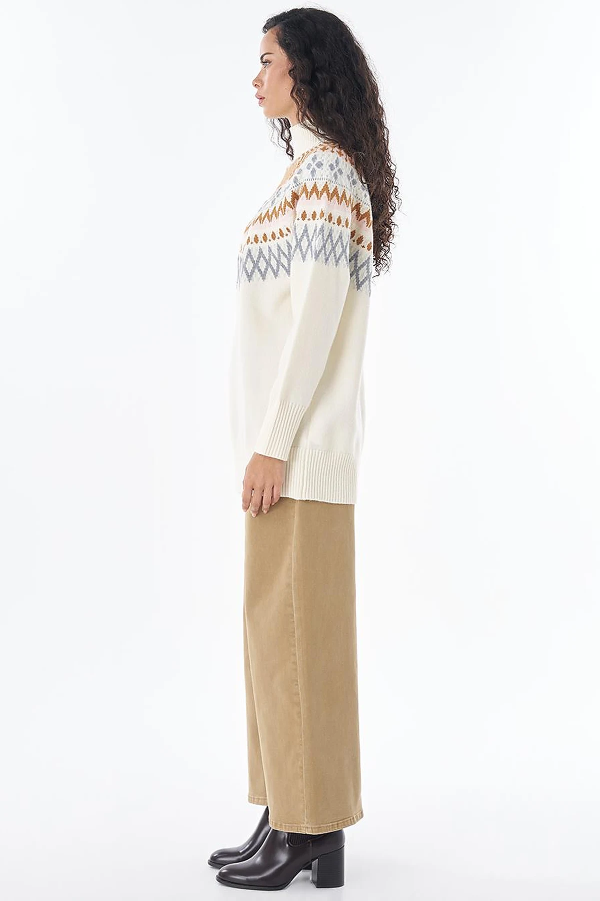 Mixed Pattern Knit Tunic Cream