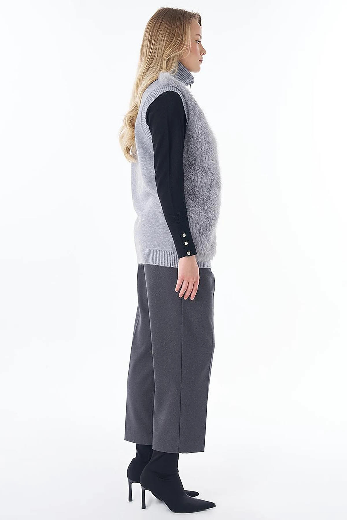 Stand Collar Faux Fur Detail Vest Grey 