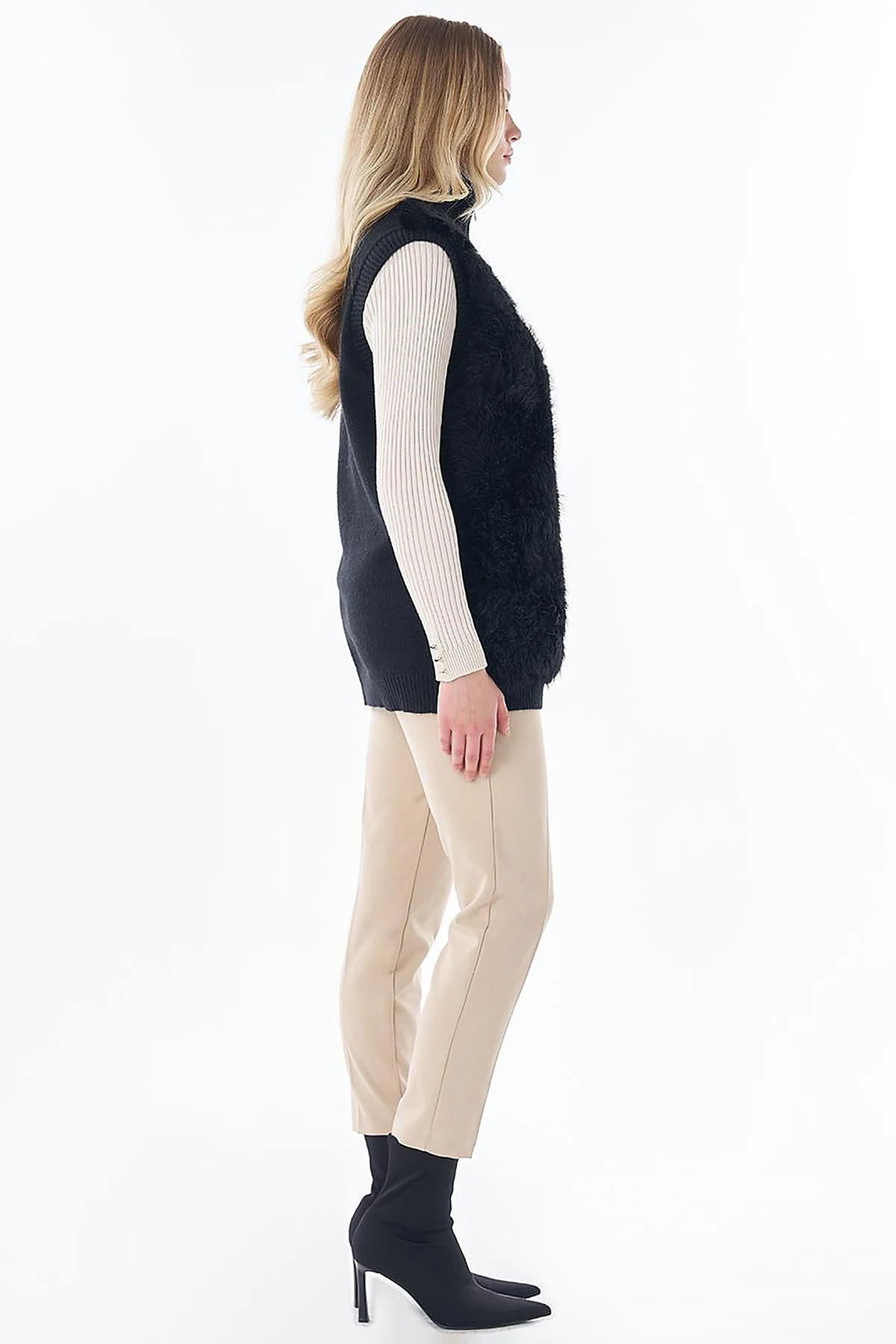 Stand Collar Faux Fur Detail Vest Black