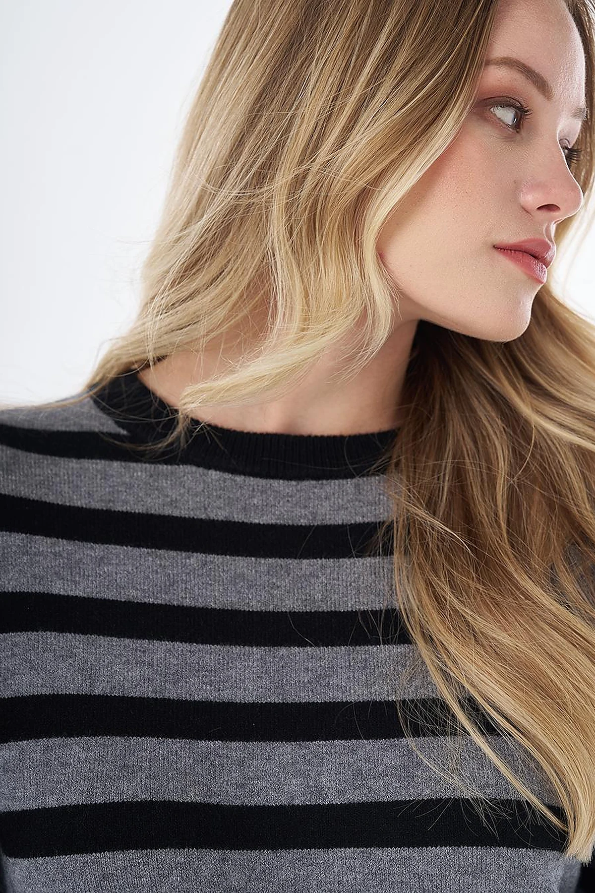 Drop-Shoulder Knit Tunic Gray