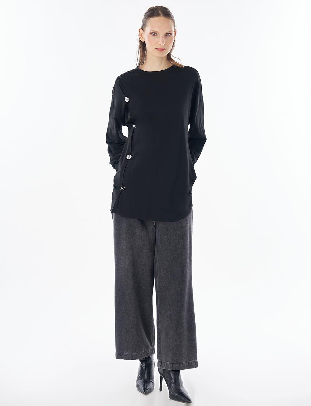 İşleme Detaylı Rayon Sweatshirt Siyah 