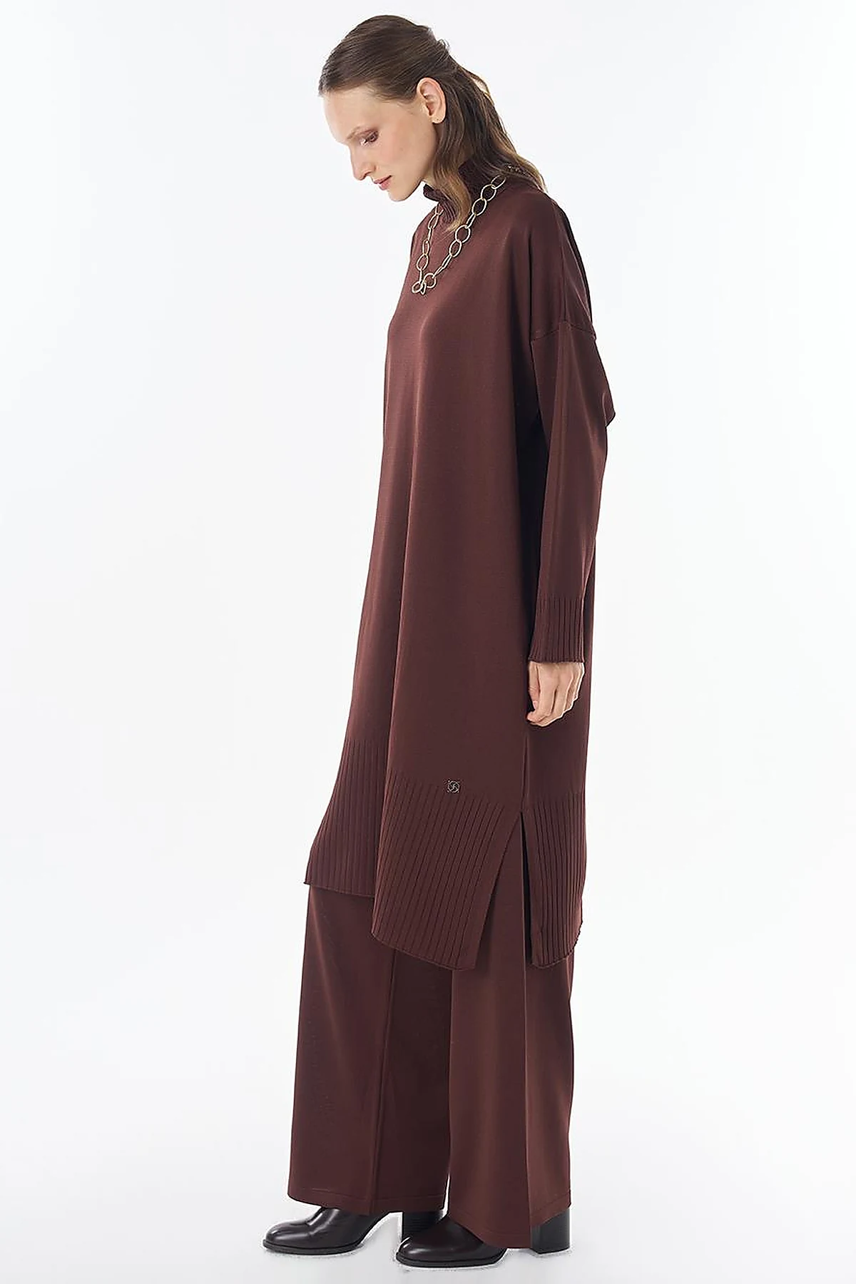 Turtleneck Knit Set Brown