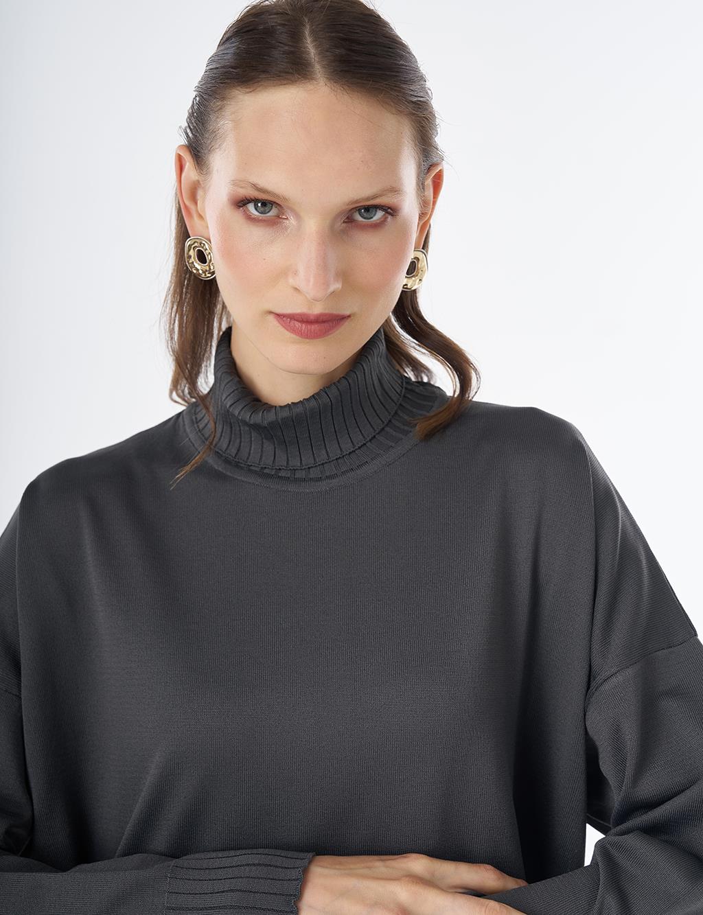 Turtleneck Knit Set Grey