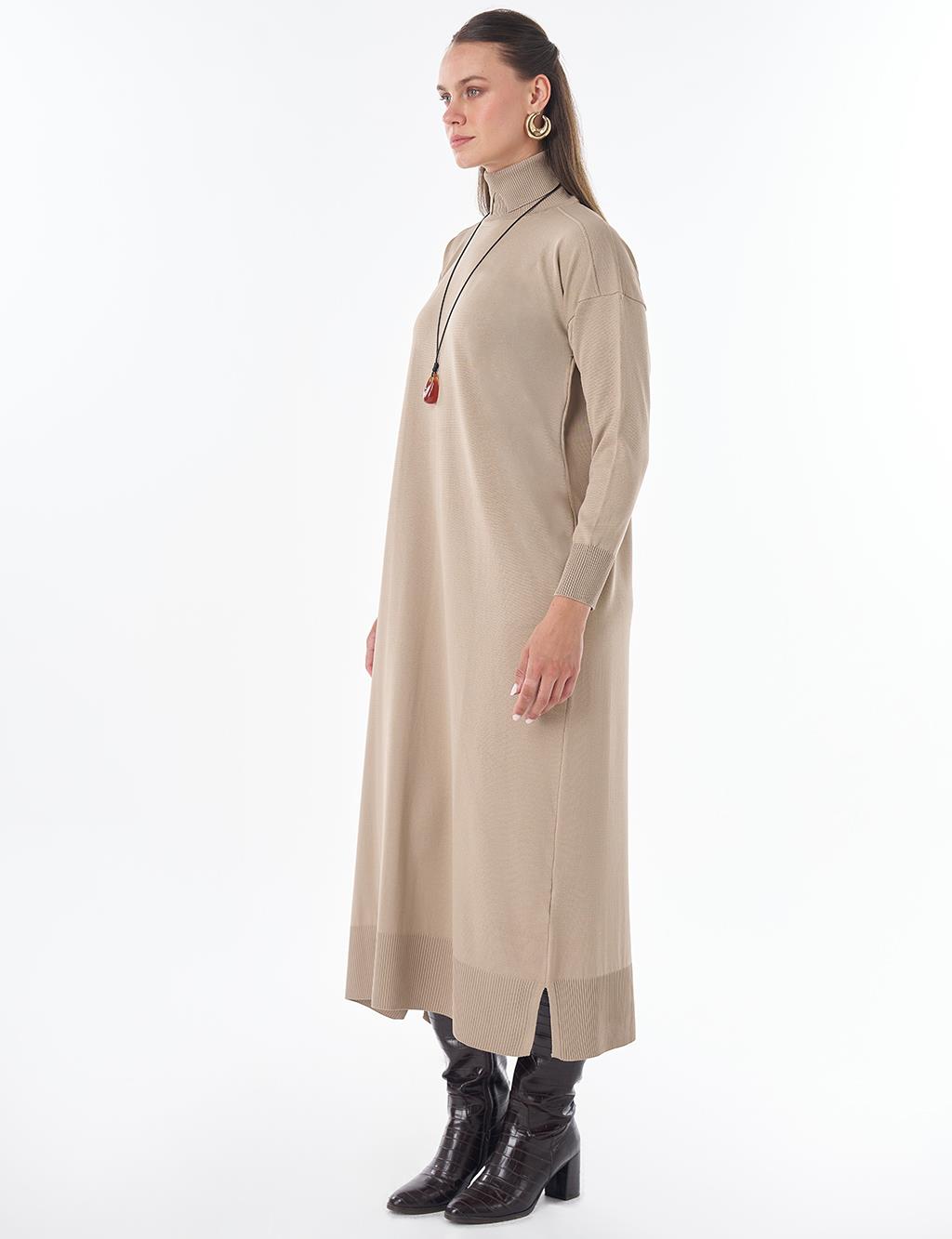 Turtleneck Knit Dress – Stone