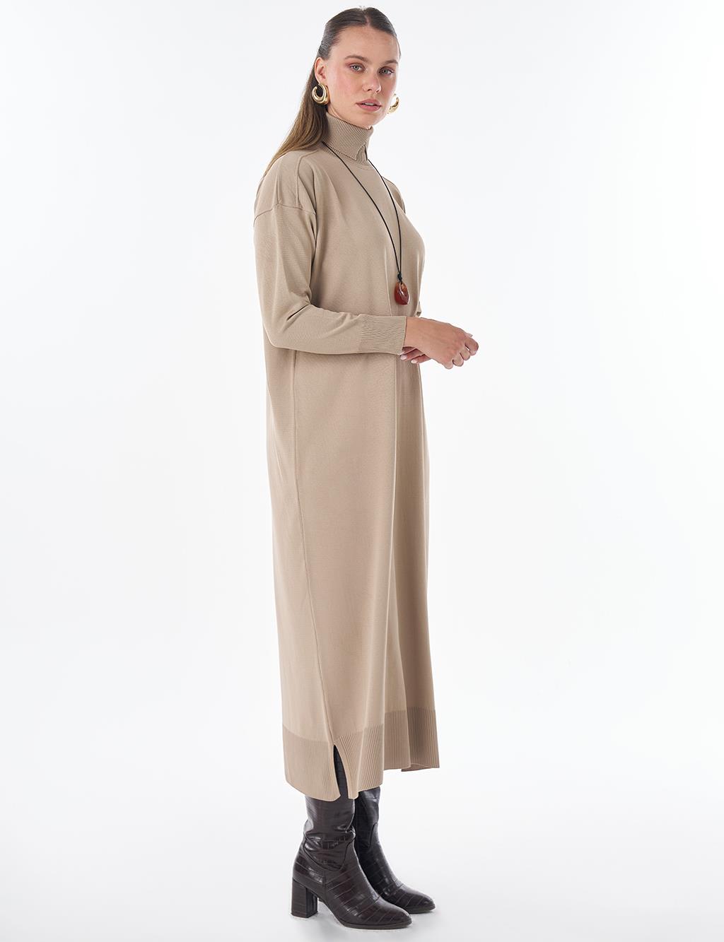 Turtleneck Knit Dress – Stone