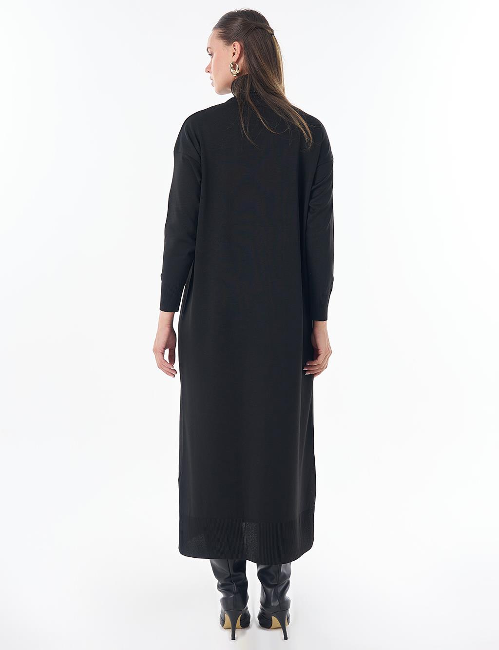 Turtleneck Knit Dress – Black