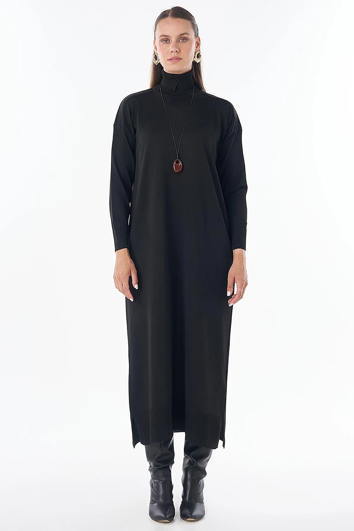 Turtleneck Knit Dress – Black