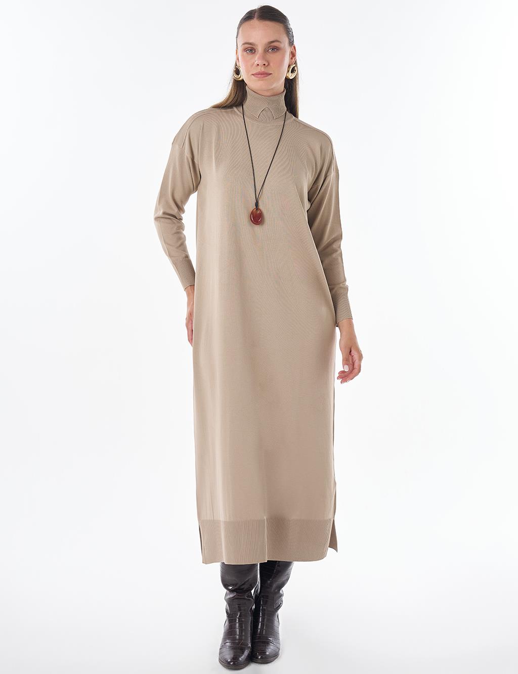 Turtleneck Knit Dress – Stone
