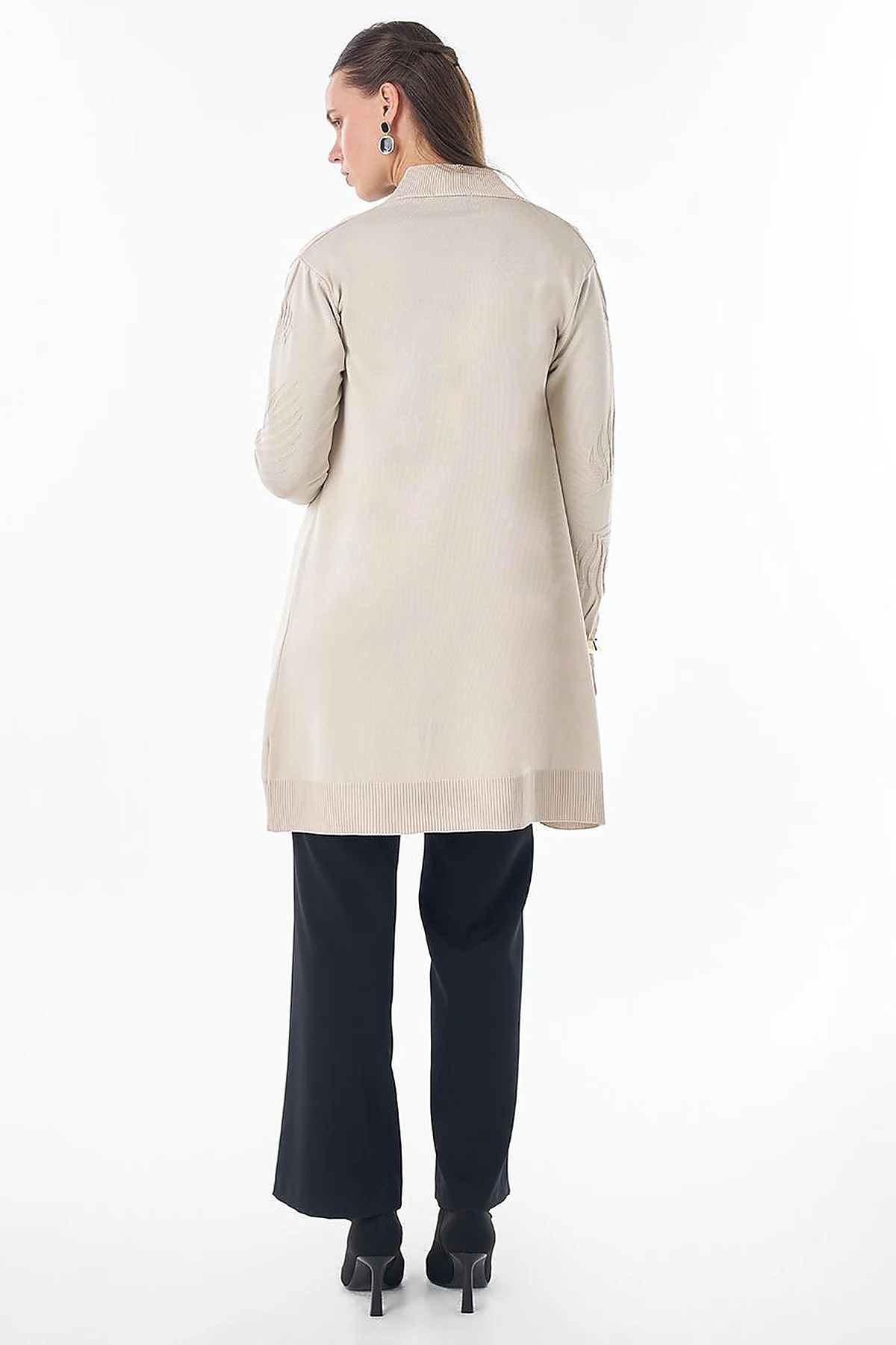 Leaf Pattern Knit Cardigan Cream