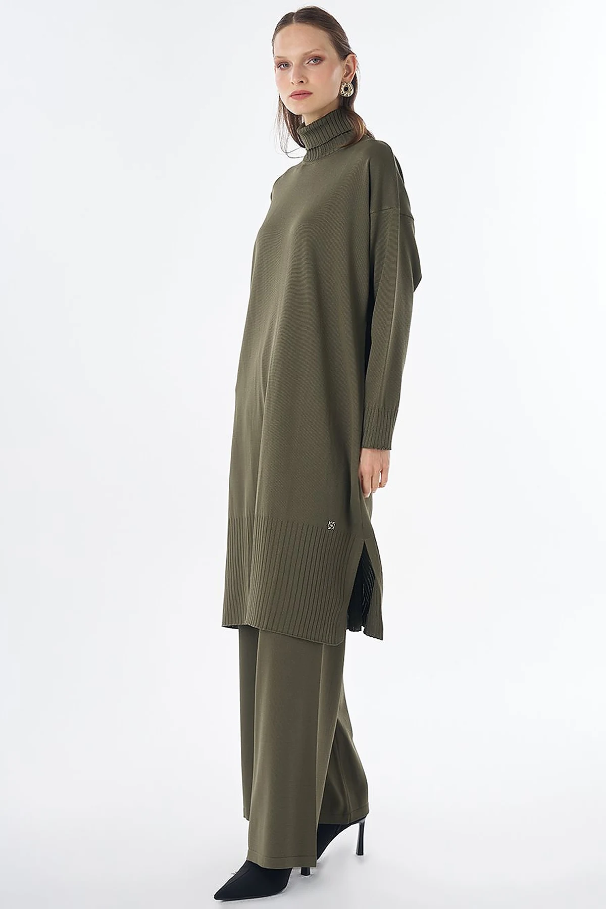 Turtleneck Knit Set Khaki